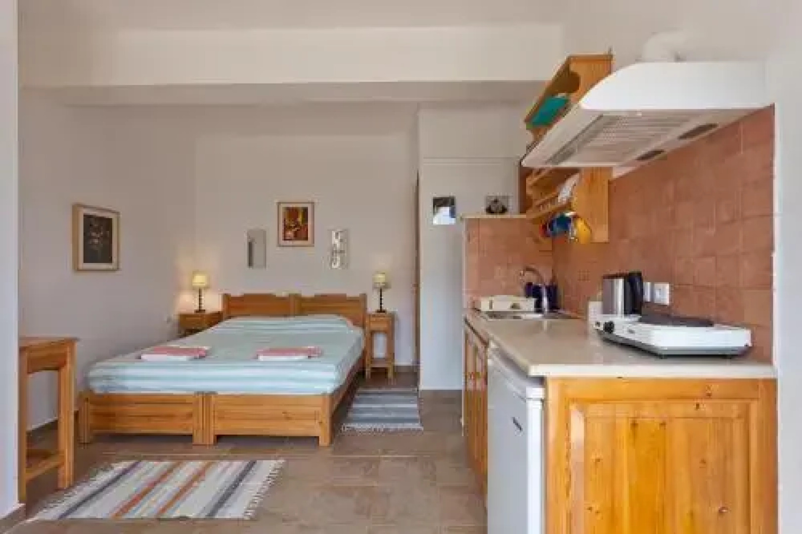 Takis - Sophie Studios & Apartments