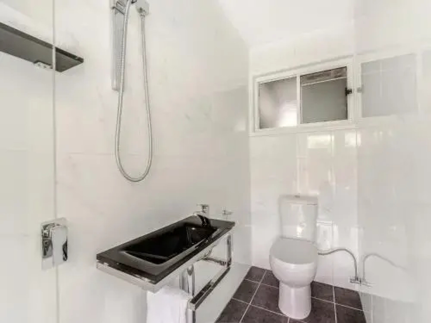 Sunny Coast Shack Pet Friendly Houses