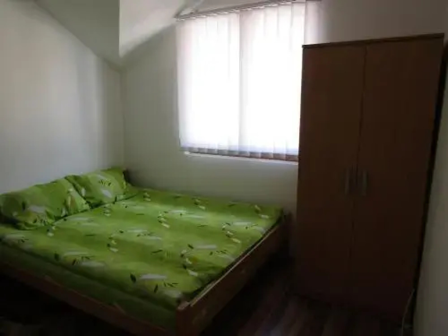 Apartment and rooms Konak