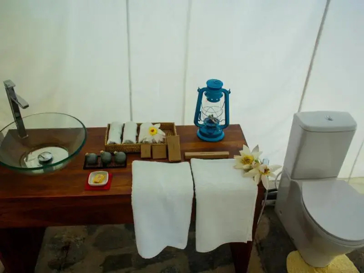 The Naturalist Luxury Tents