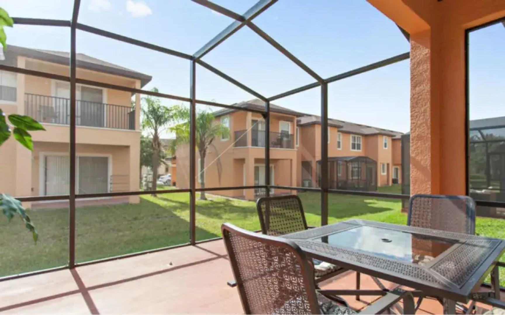 Regal Oaks by Blue Ribbon Management