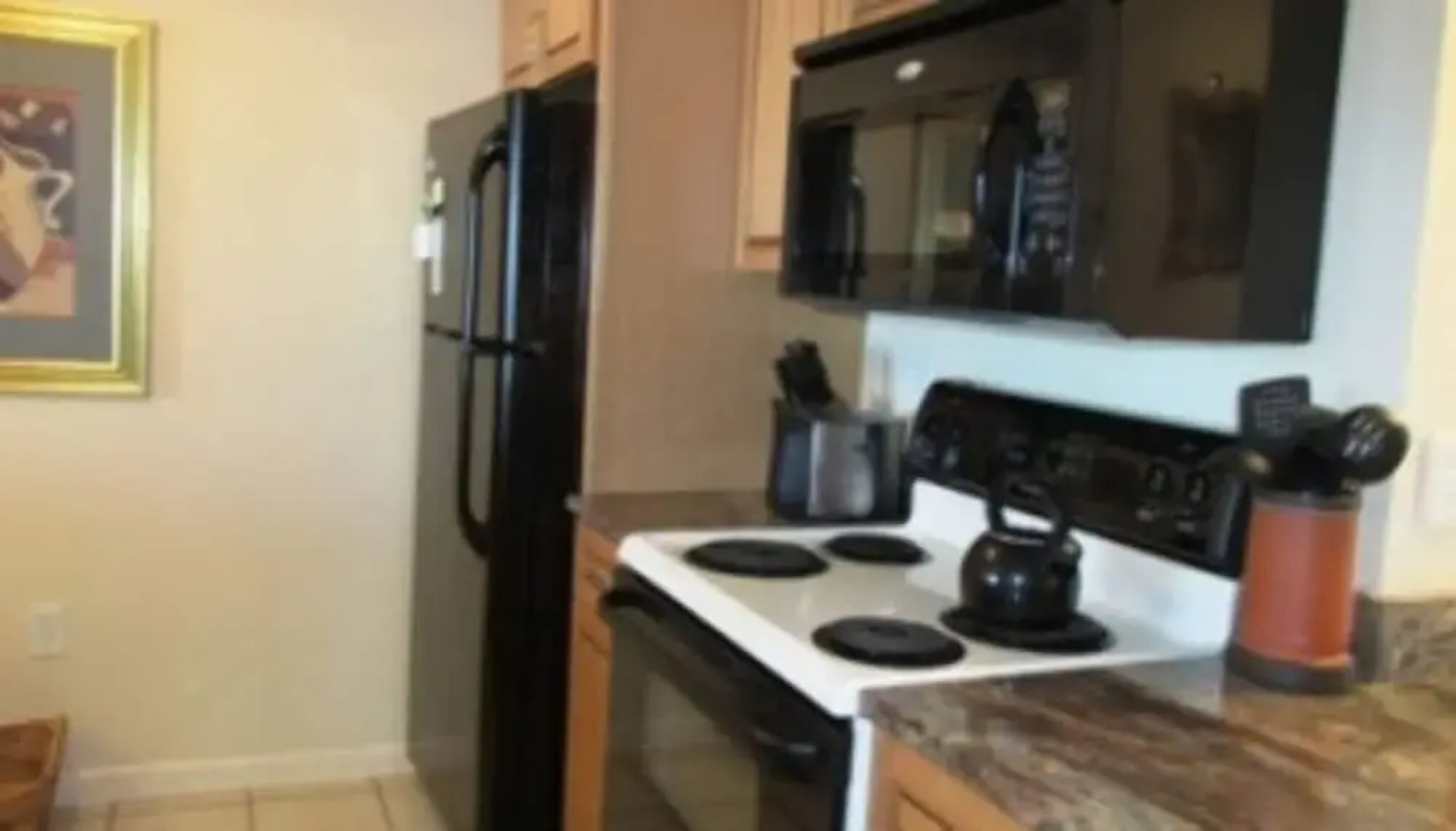 Traffic Free Beach  - 2BR 2 BA - 101 South Point