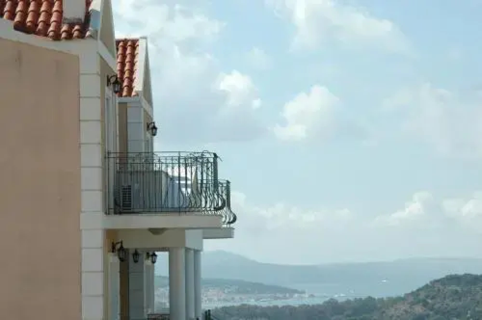 Irini's Villa