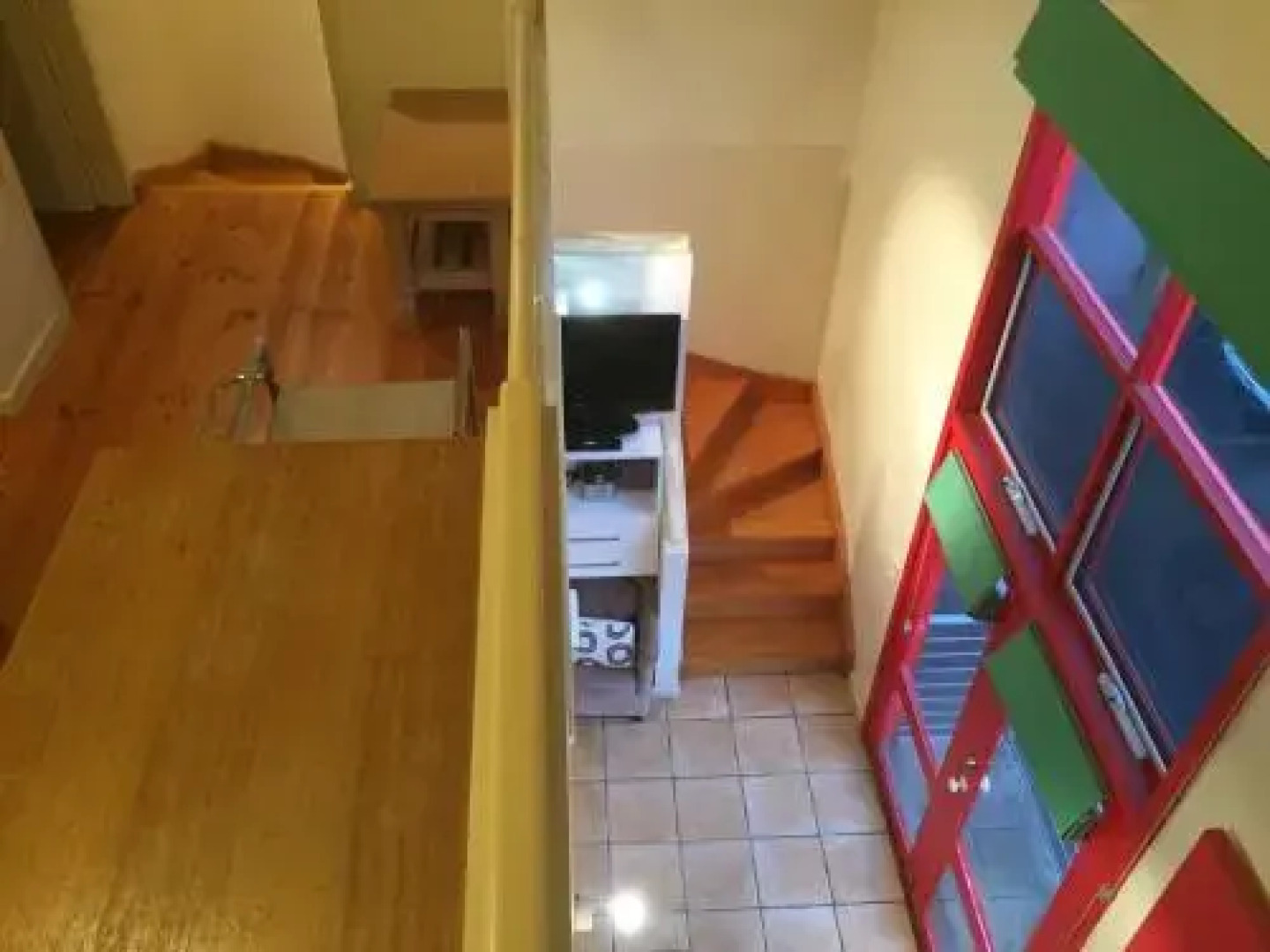 Cora Lynn - Apartment 18