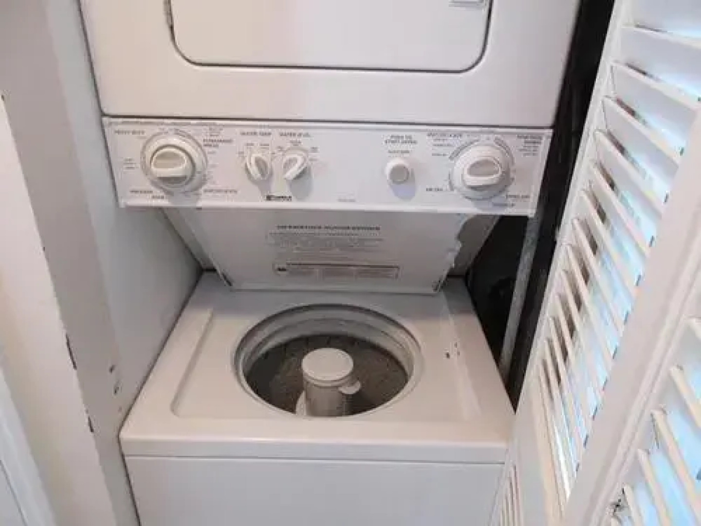 Bermuda Dunes #601 by RedAwning