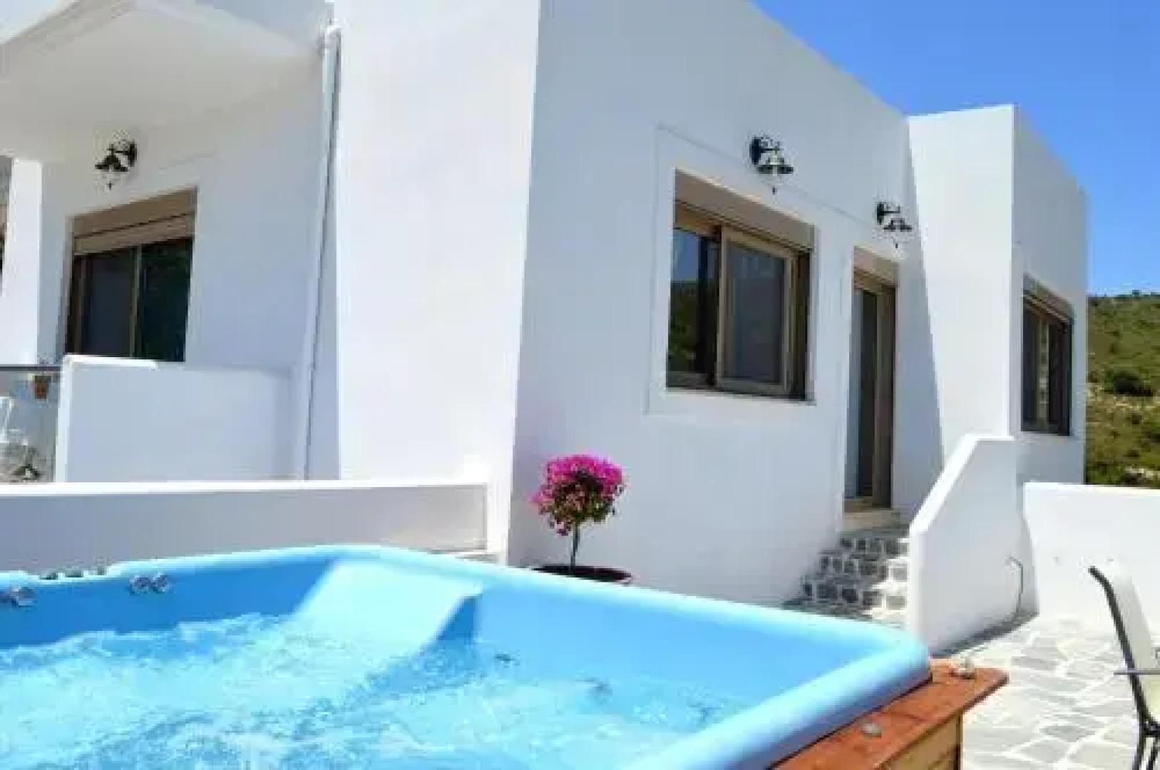 Casa Bianca Villa With Private Pool
