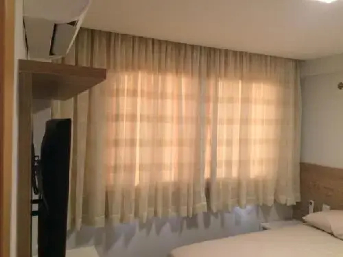 Lindo Apto 2/4 em Guarajuba