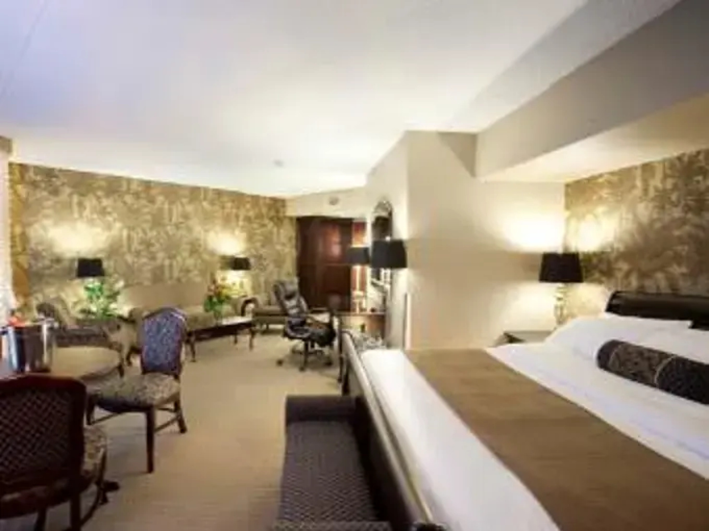 Ramada Plaza Crystal Palace