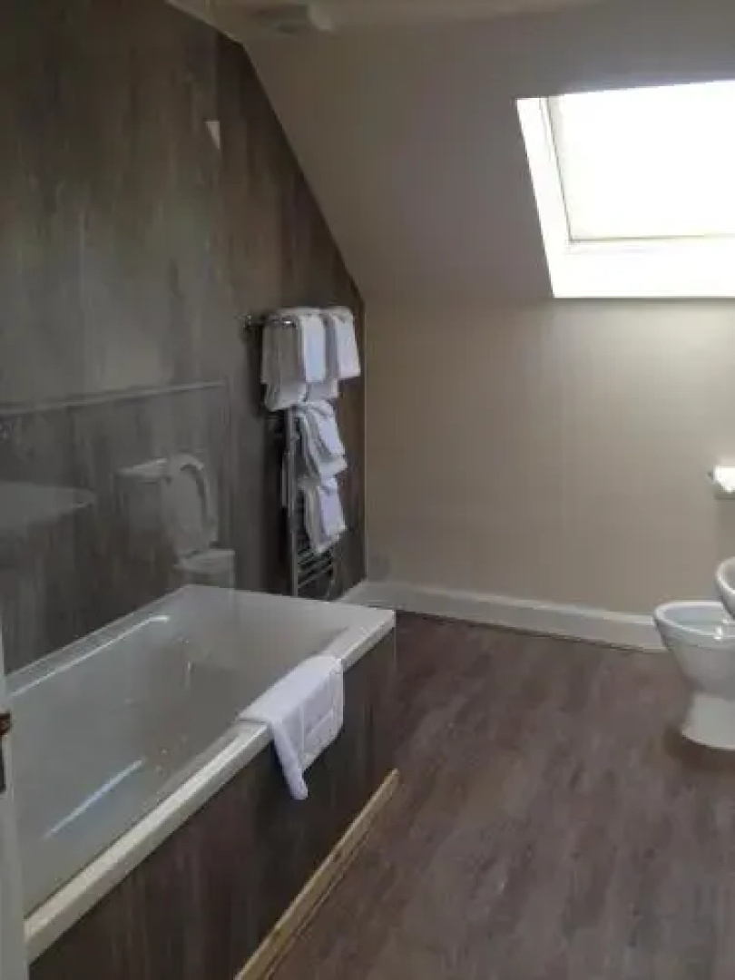 1 bedroom property in Peebles. Pet friendly.