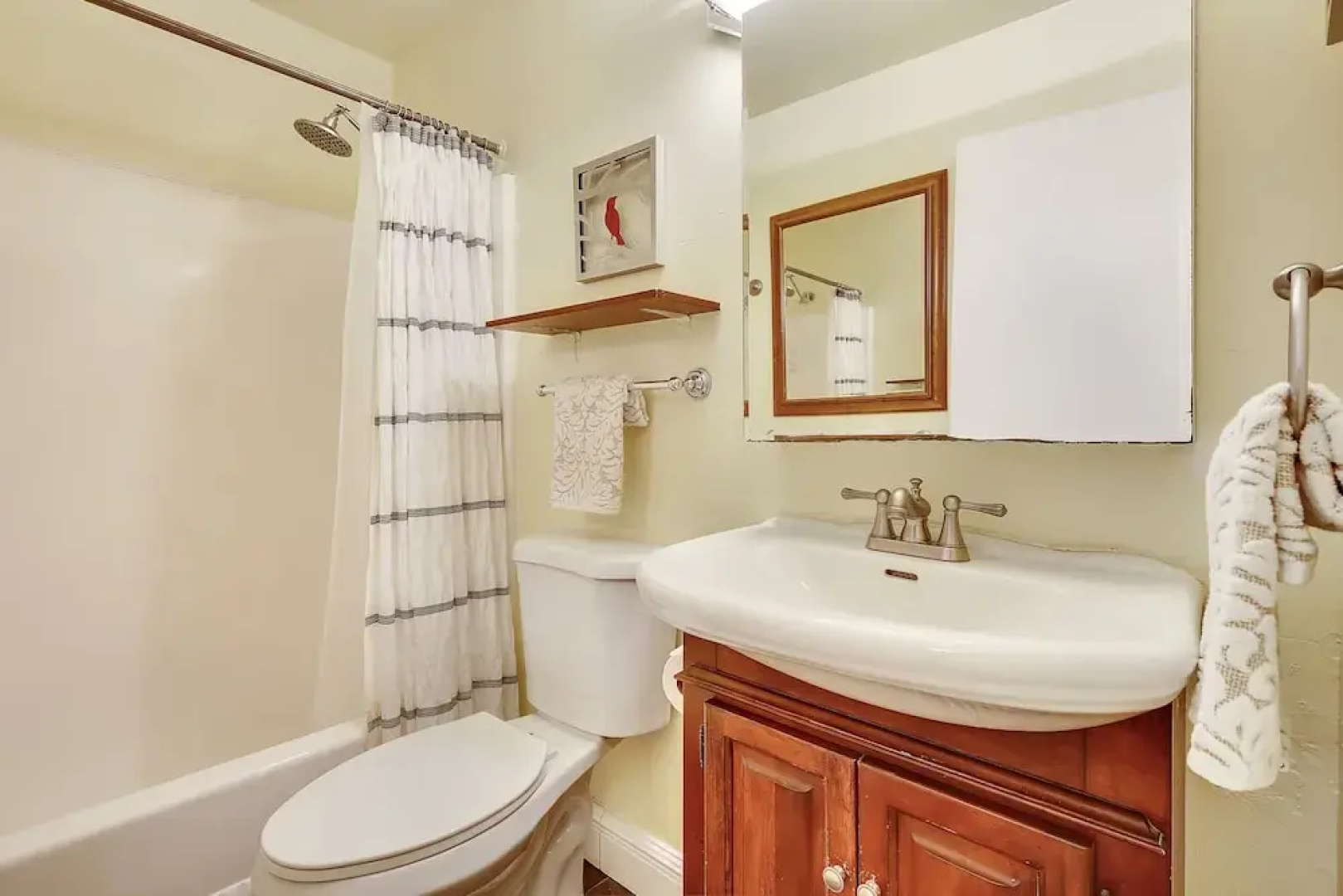 Turtle Bay Garden Hale**ta-080446464001 1 Bedroom Condo by RedAwning