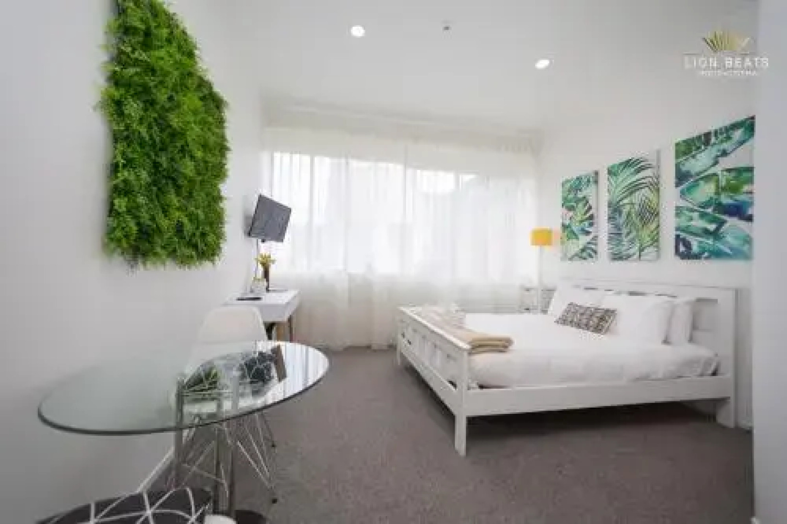 Sky Tower Stunner Apartment