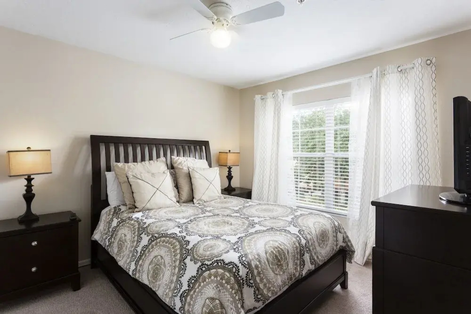 The Preserve at Carriage Pointe 3 Br townhouse by RedAwning