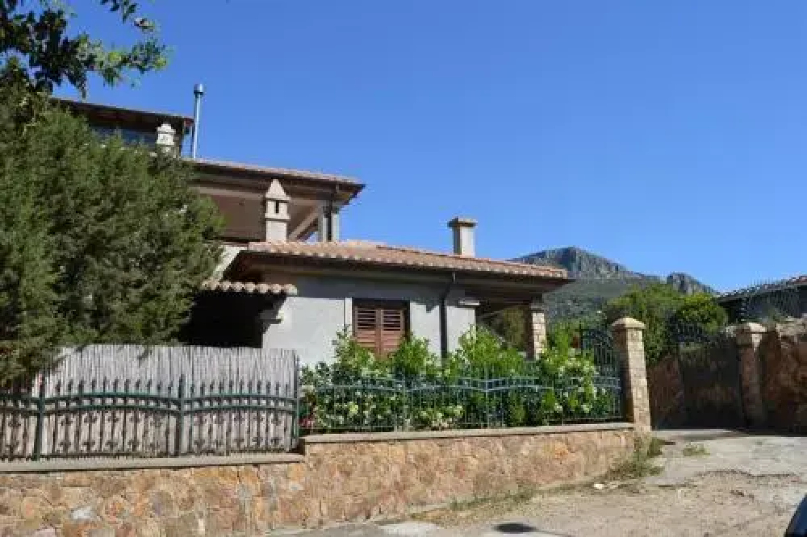 Villa Juniper