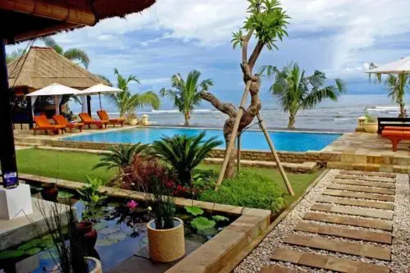 Villa Kupu Kupu Tulip