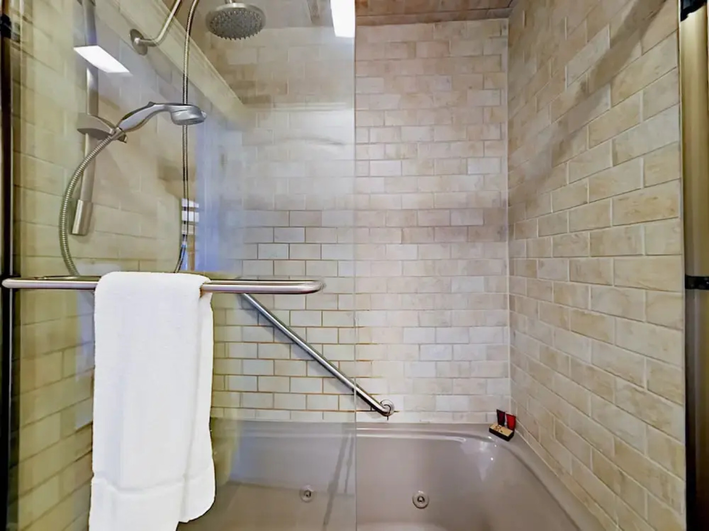 306 Eddy Rd Home #513