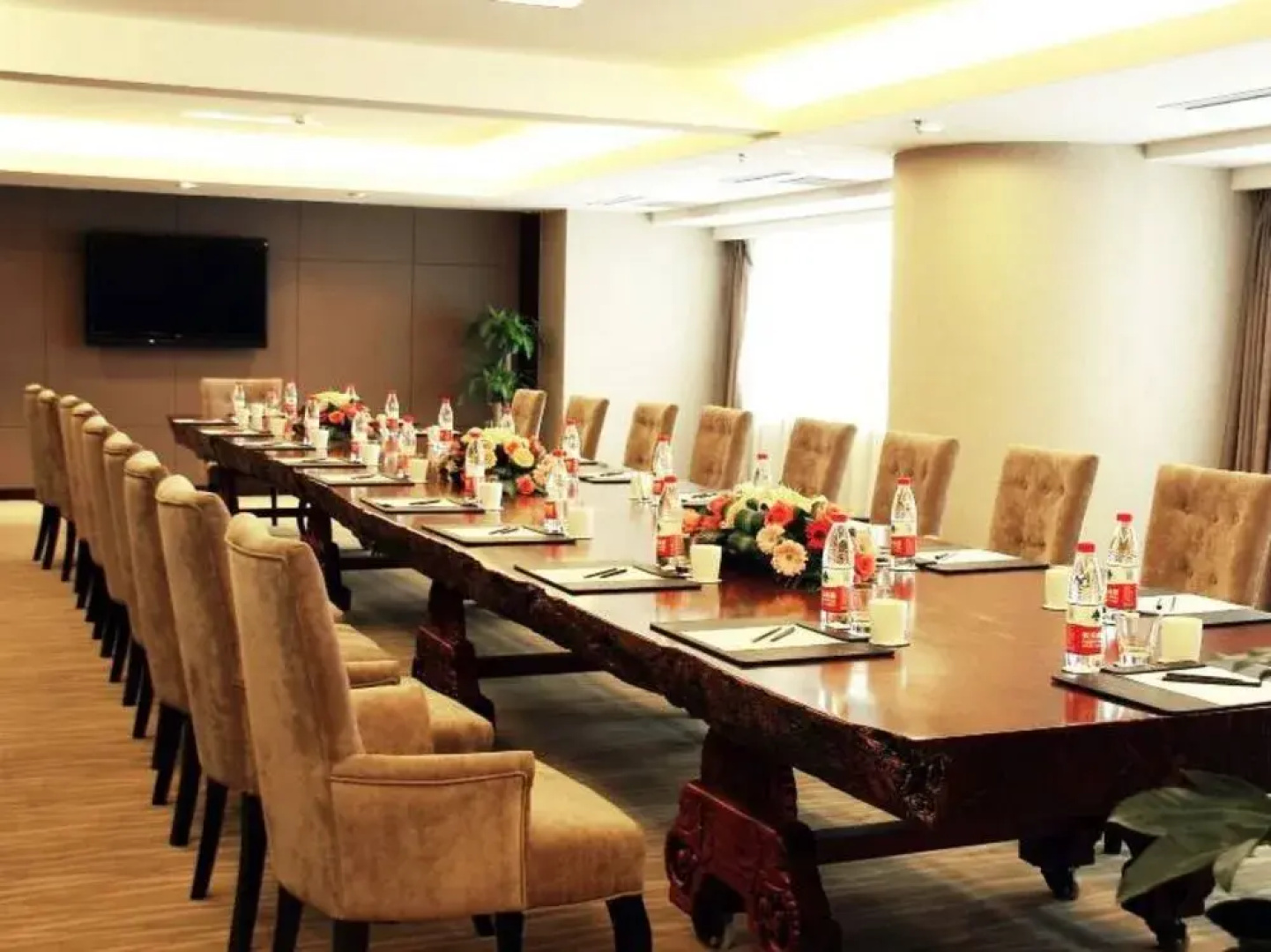 Bintuan Grand Hotel - Urumqi