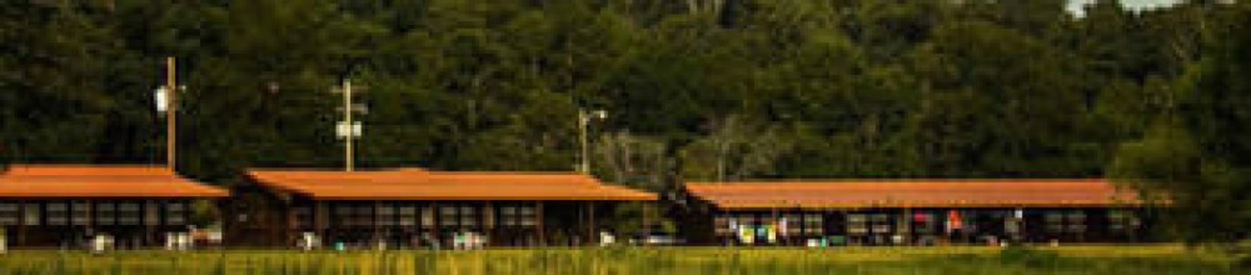 Coppermine Lodge