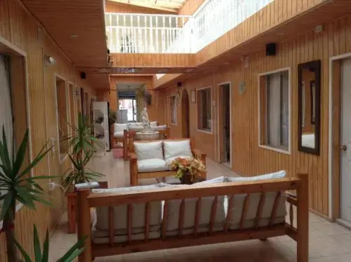 Aqualuna Hotel
