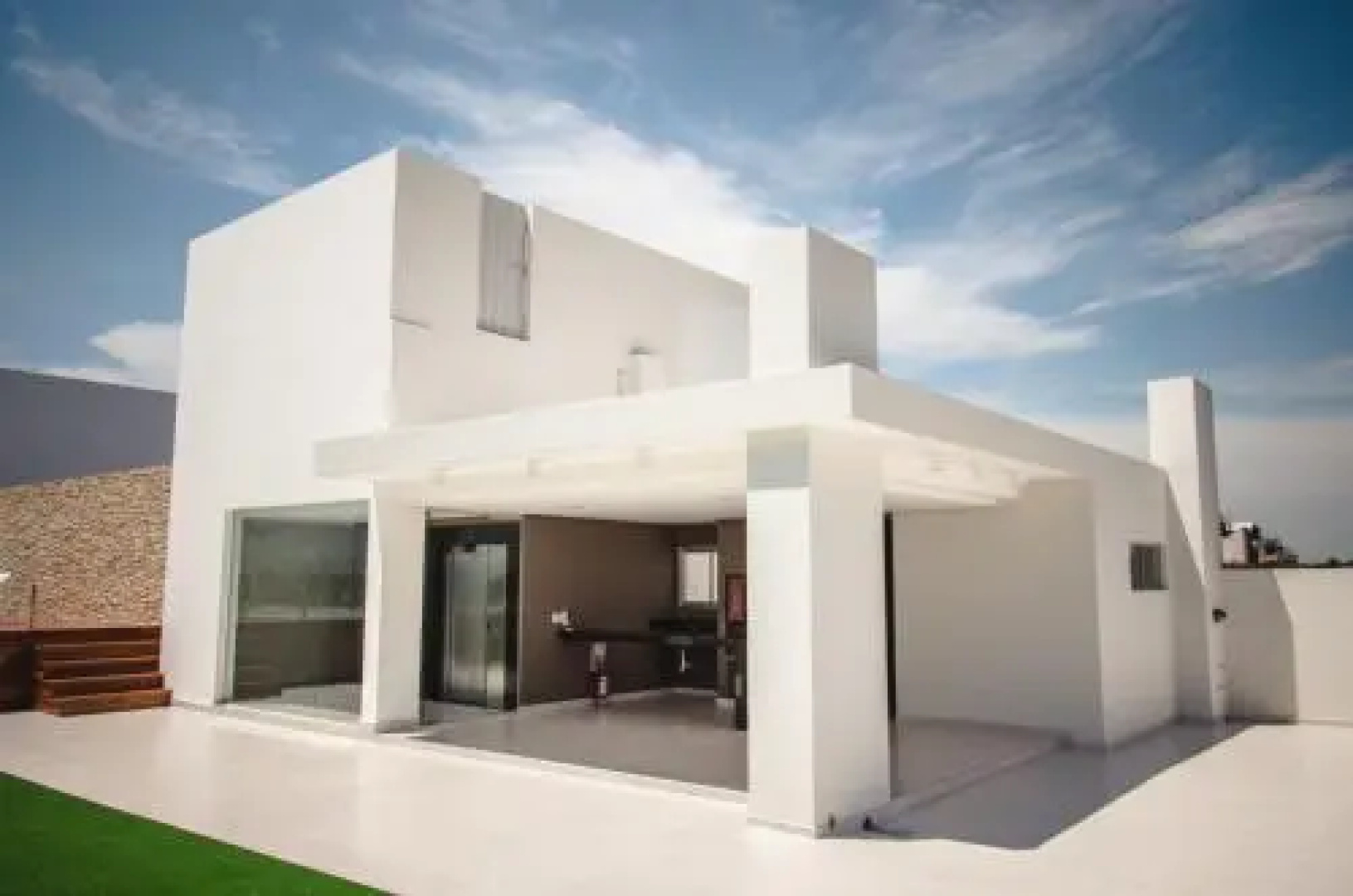 Realty PY Saravi