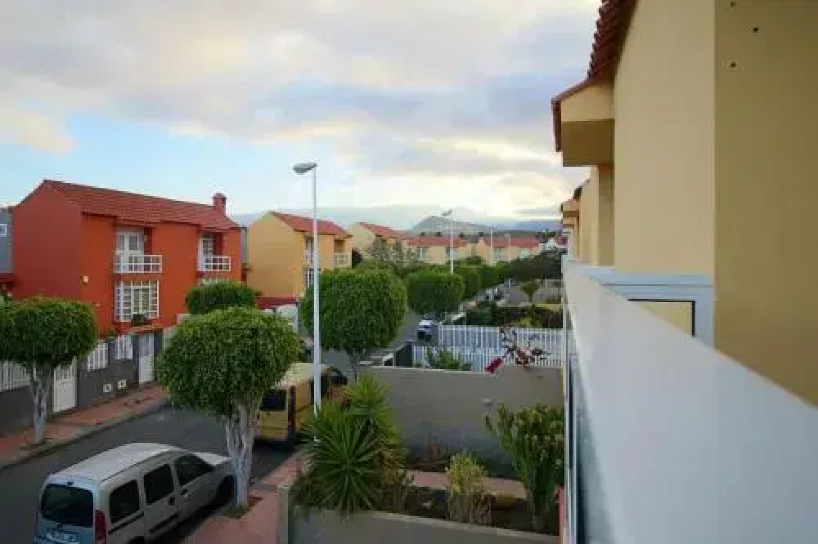 Lightbooking - Feeling home Telde