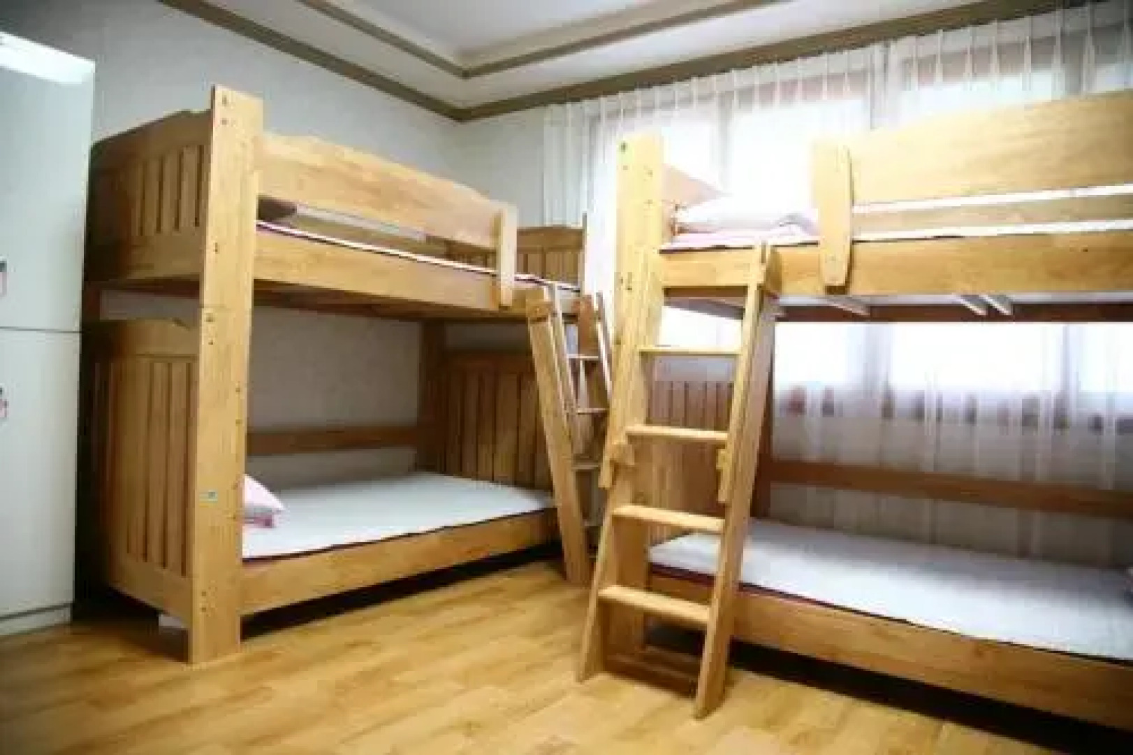 Inthree Gueshouse - Hostel