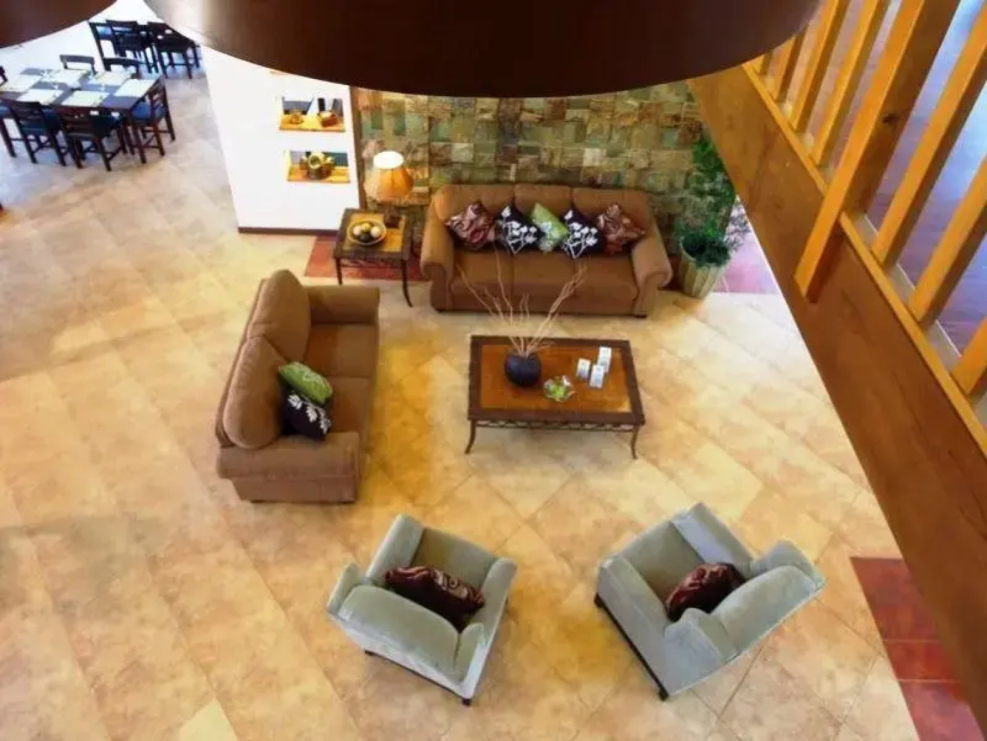 Pinegrove Mountain Lodge