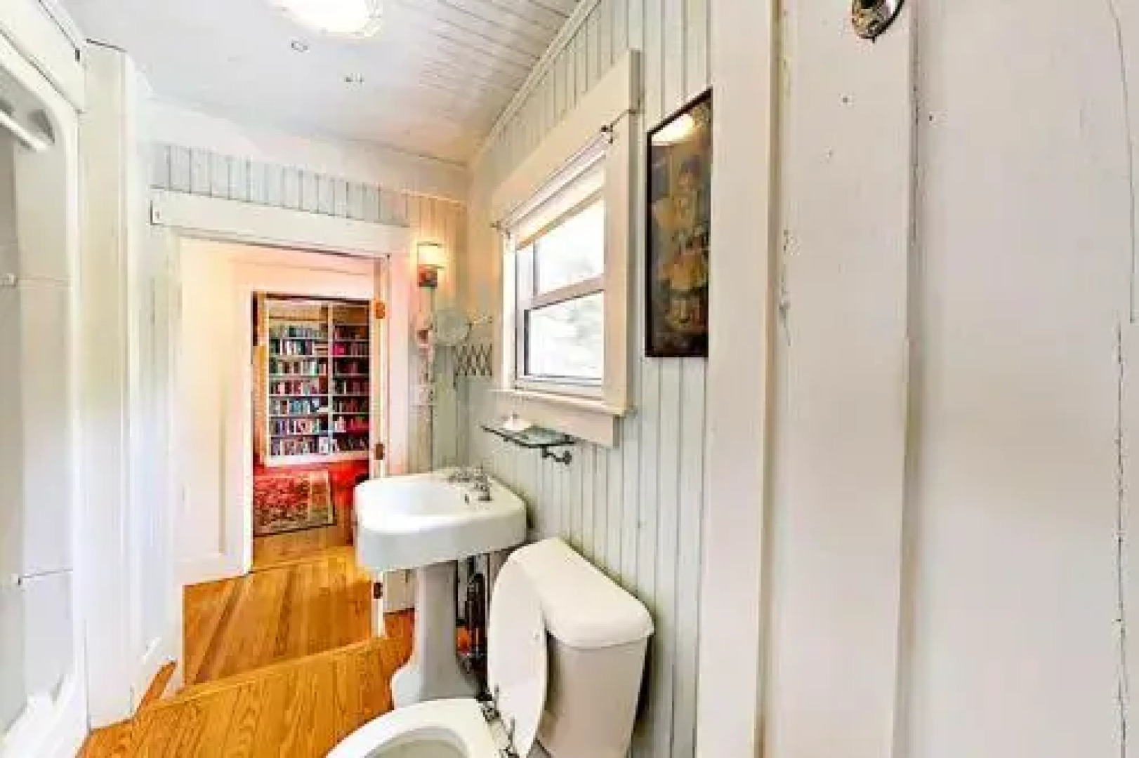 15SRMFRN - 4 Br home by RedAwning