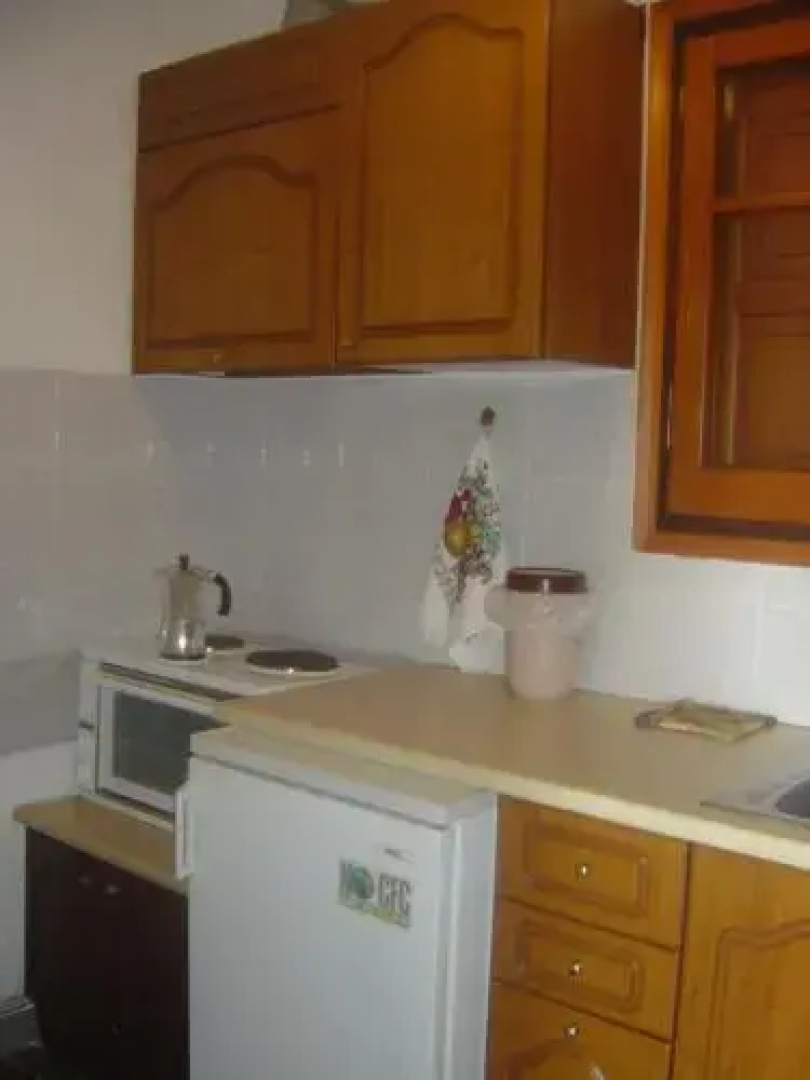 Captain Georges Apartments