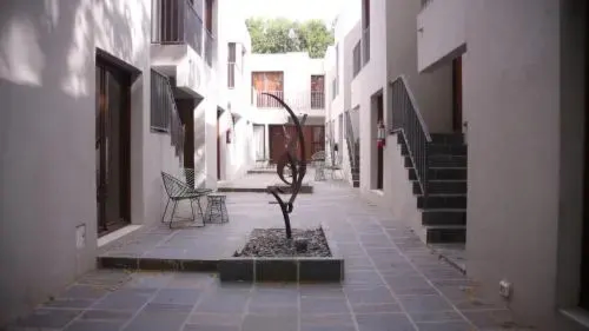 Patio del Bastion 07