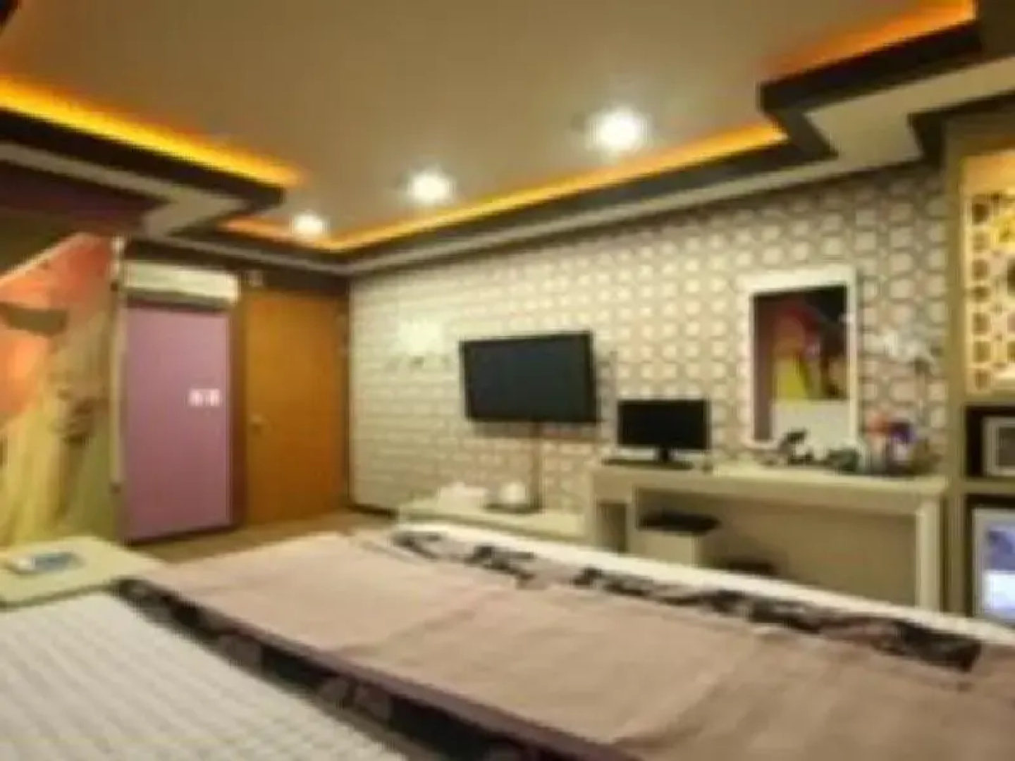 M Motel