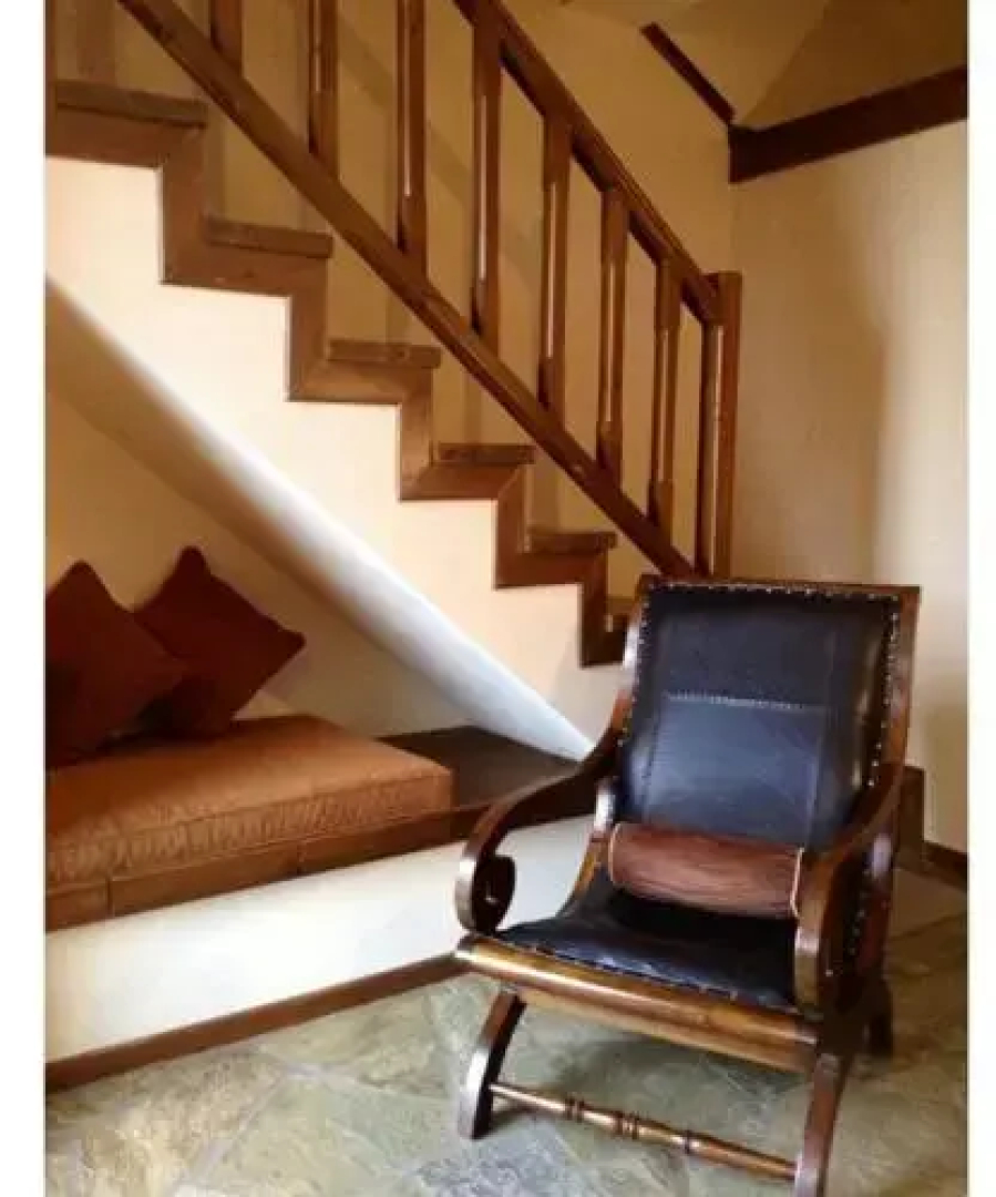 Rinoulas Traditional Houses