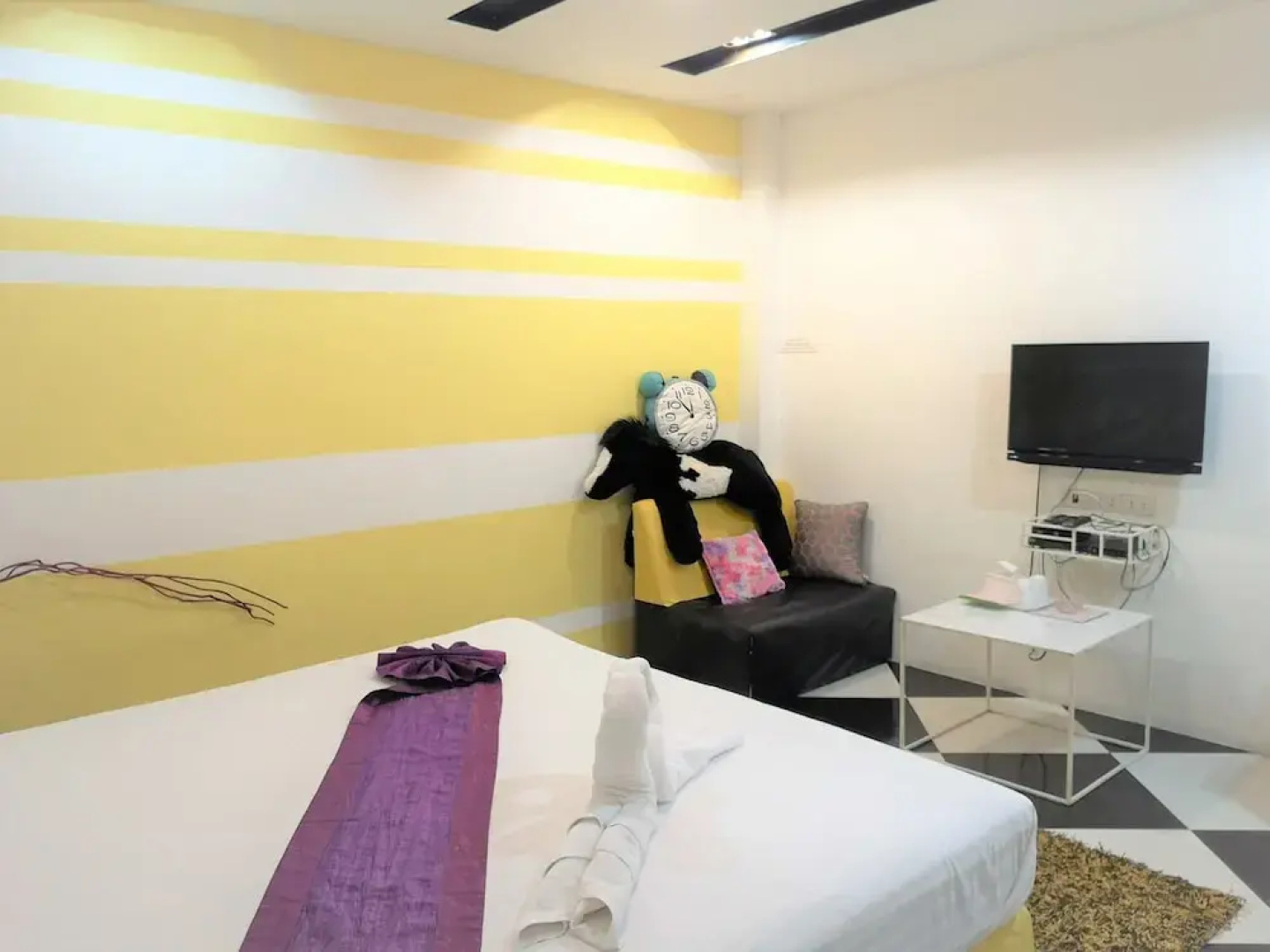 Hi-So Resort Hotel
