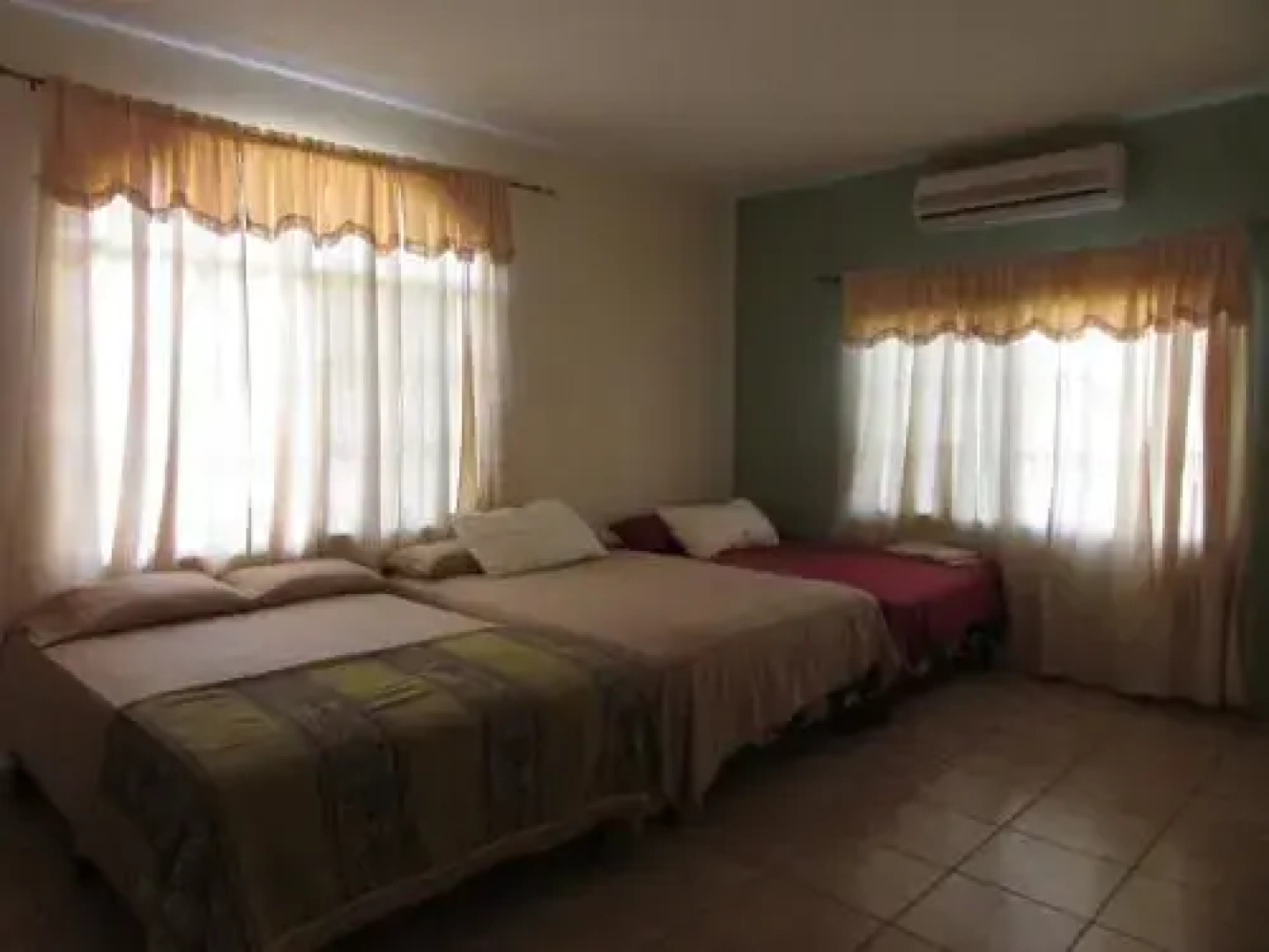 Tela Shores Plantation Beach House