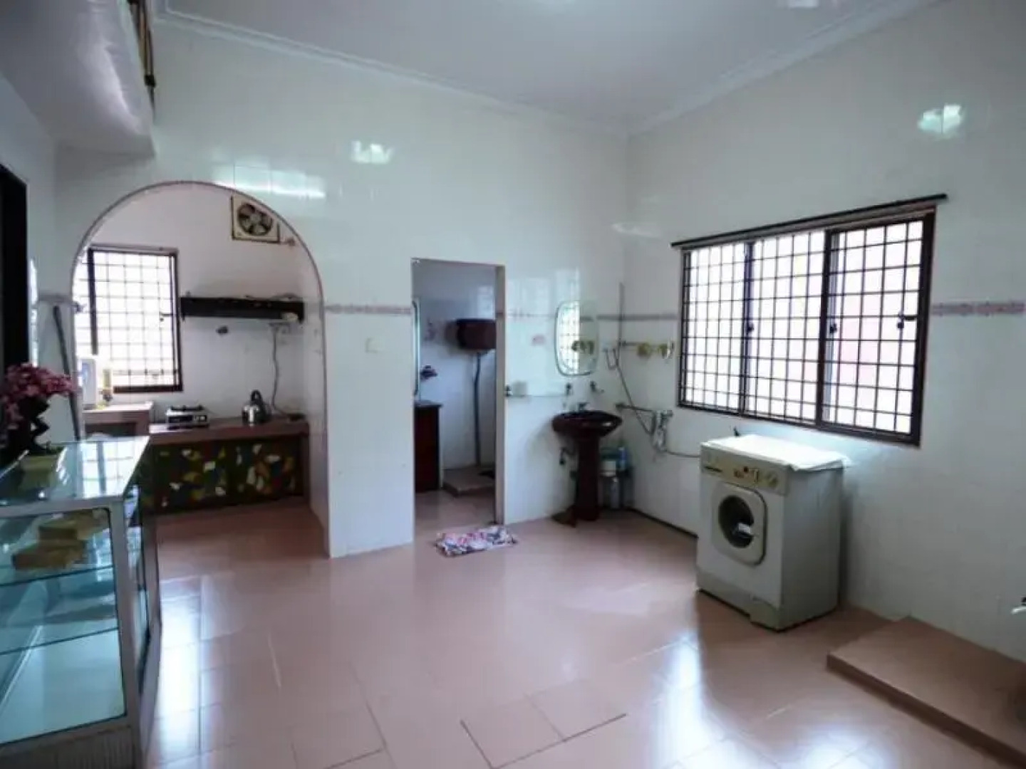 Muar Warni Villa 321