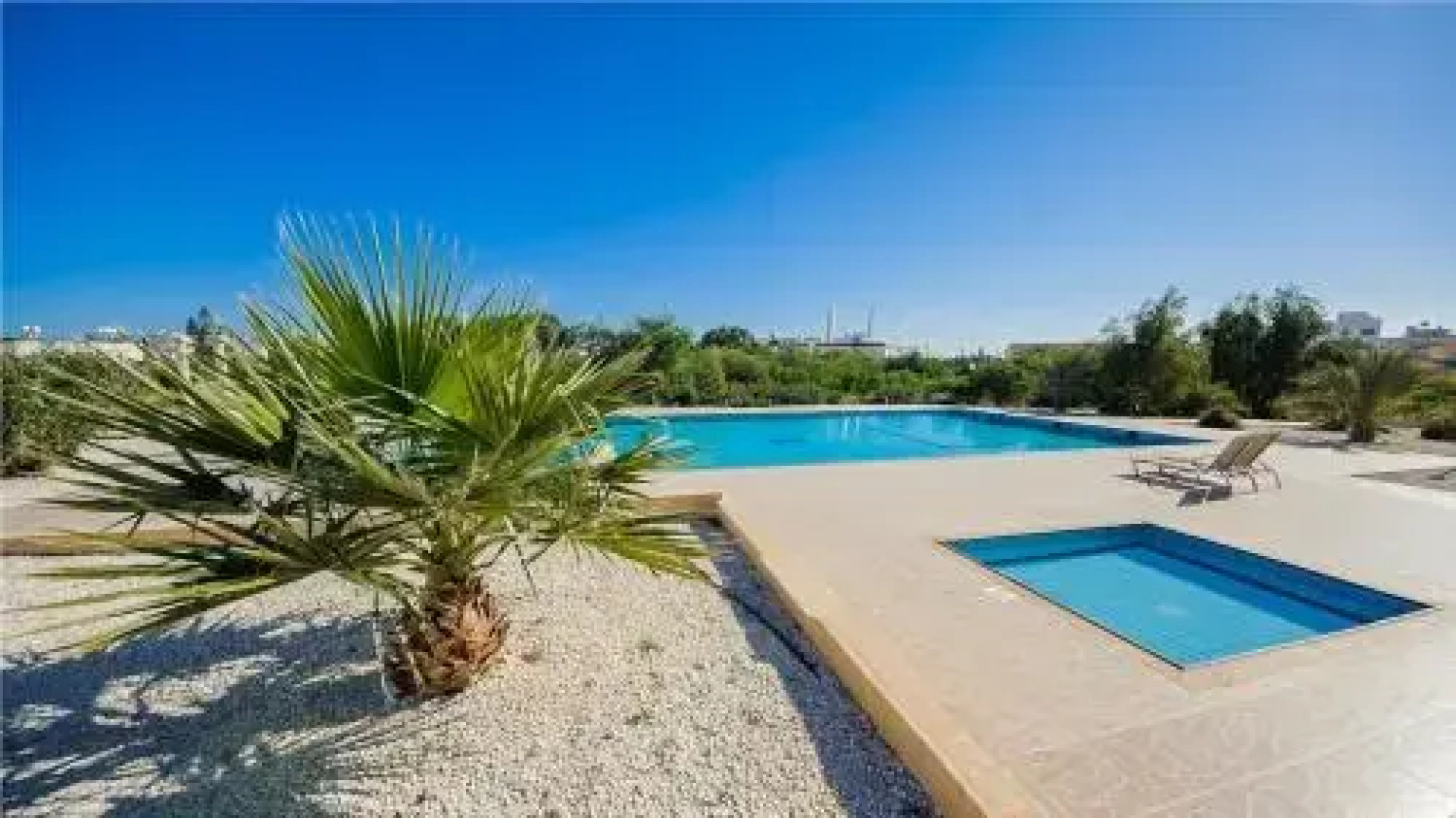 Oceanview Apartment 064