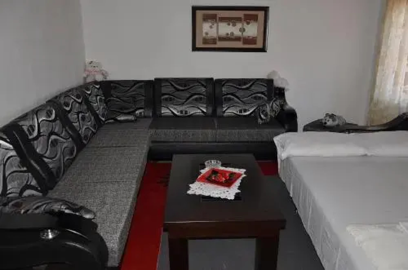 Tomor Shehu Guest House
