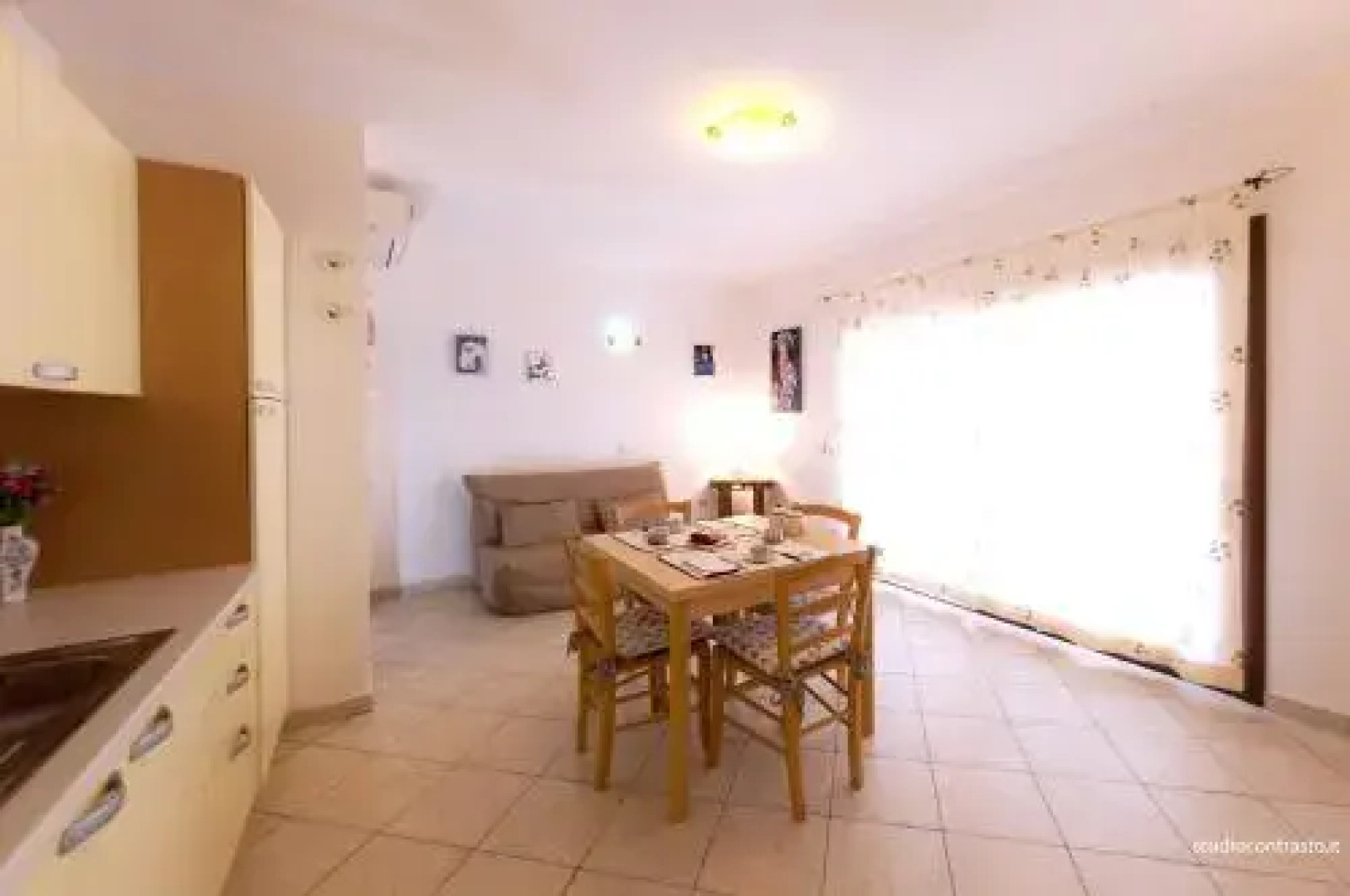 Cosy Holiday Home in Isola Rossa With Garden