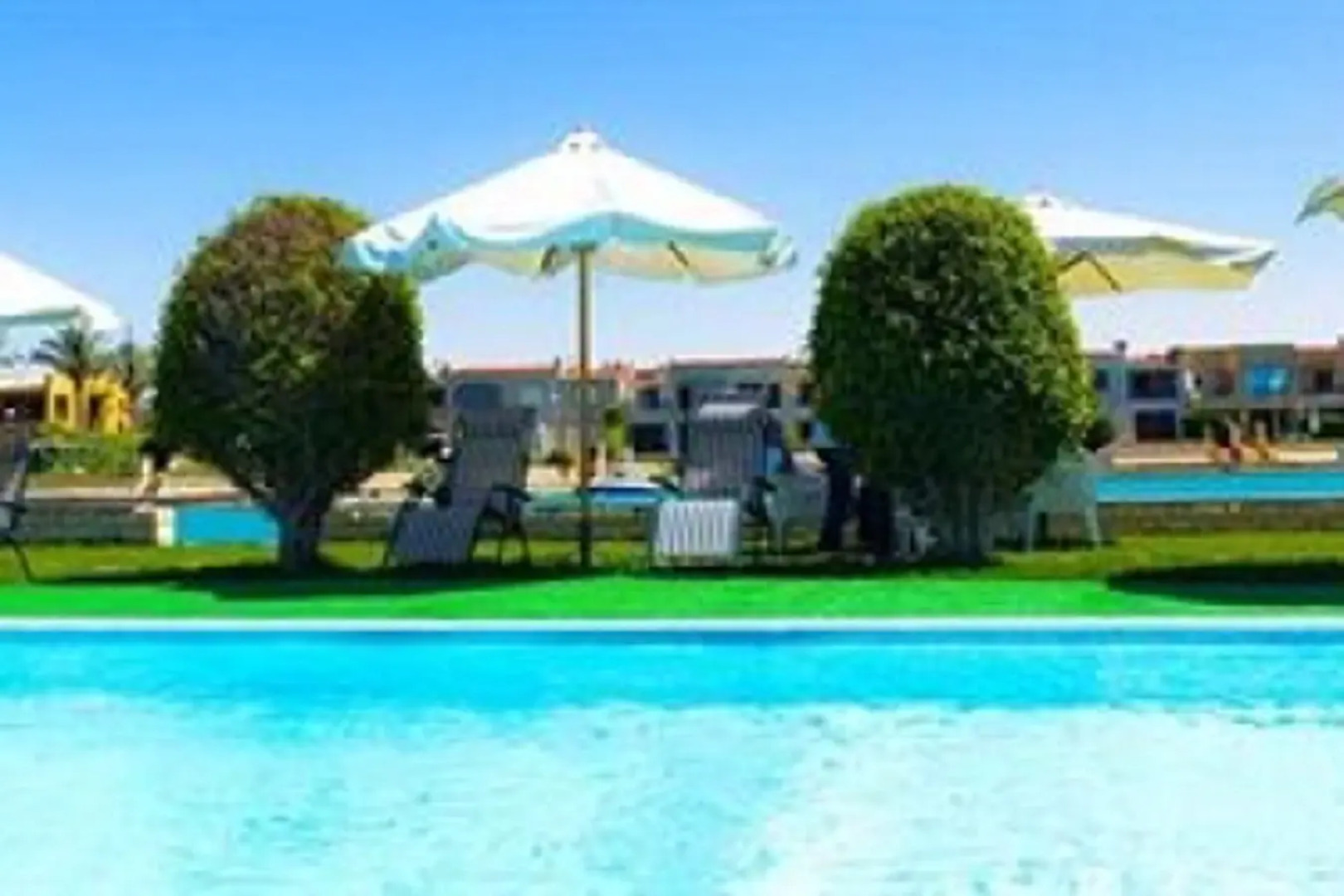 Maxim Inn Marina Lake View