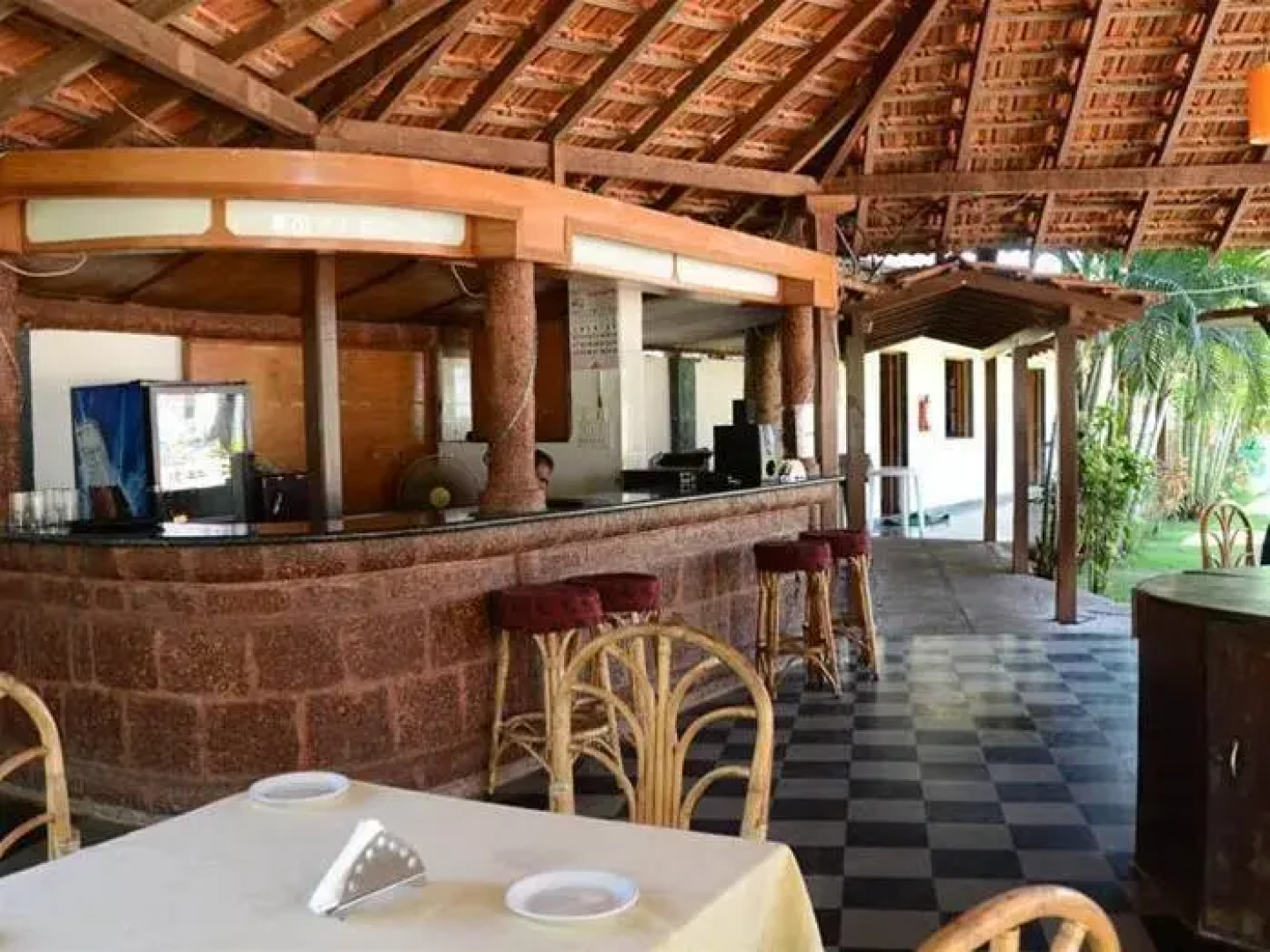 M N Resorts