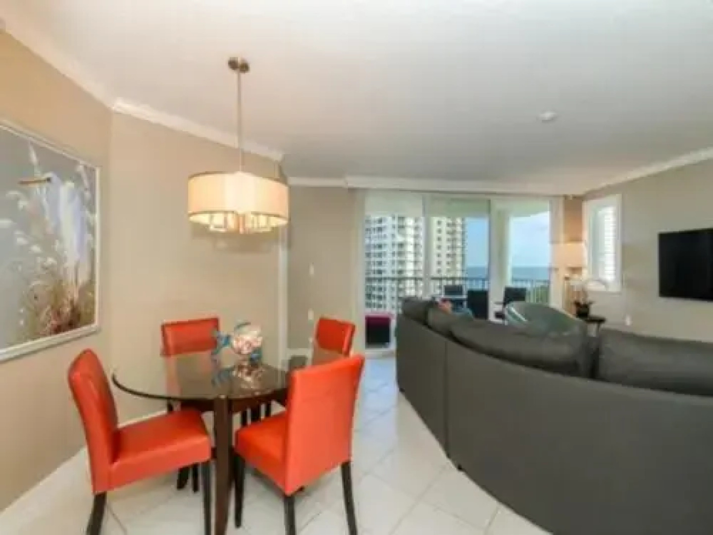 Beautiful Condo with Breathtaking Sunset Views by RedAwning
