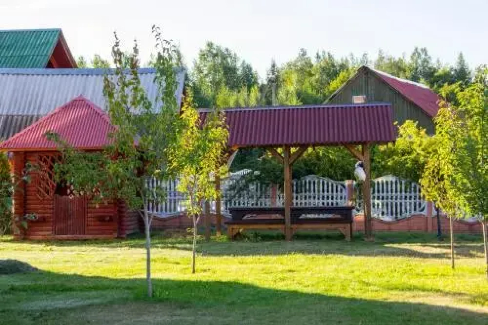 Guesthouse Sadoviy na Narochi