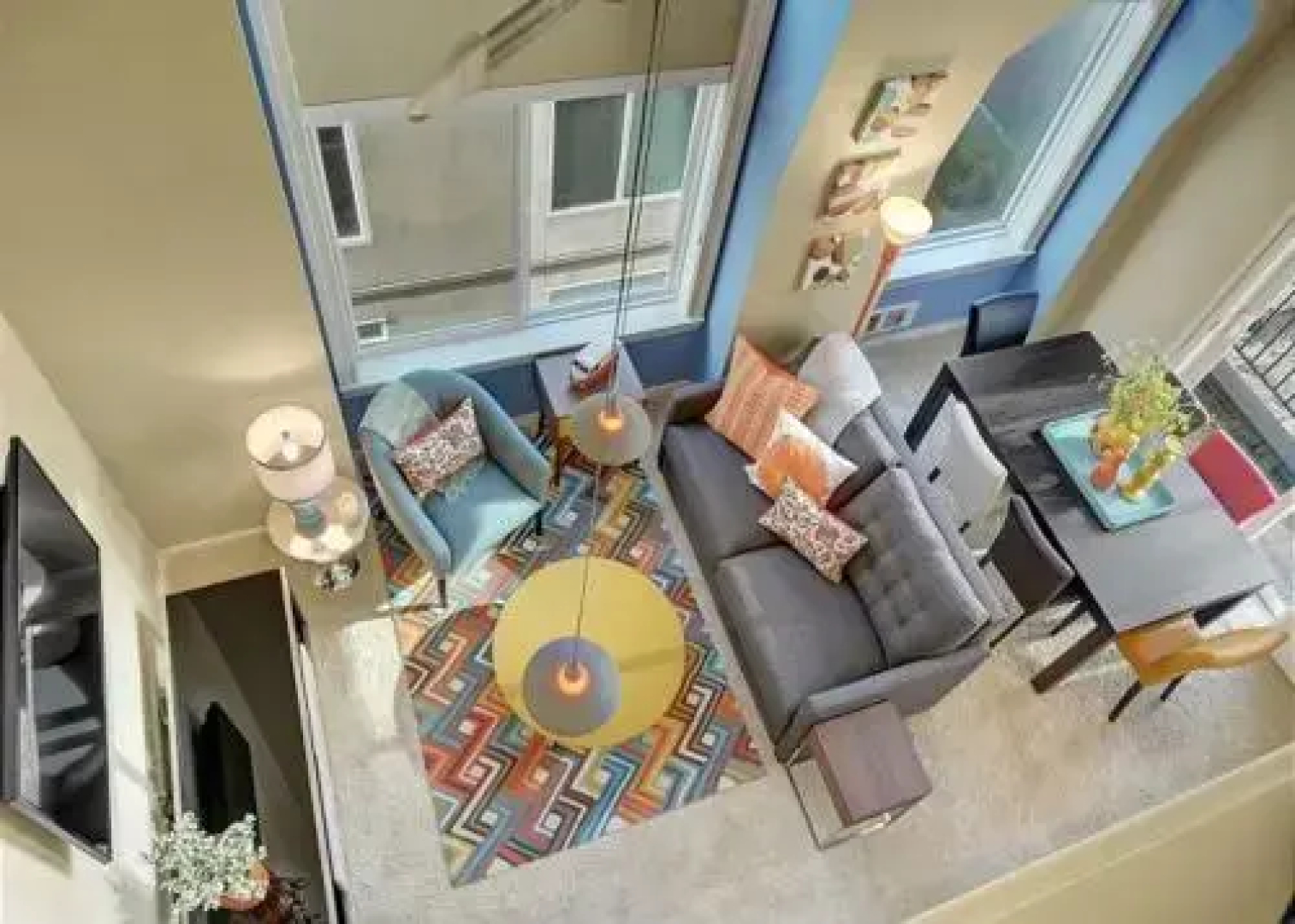 Belltown Court Sunset Suite