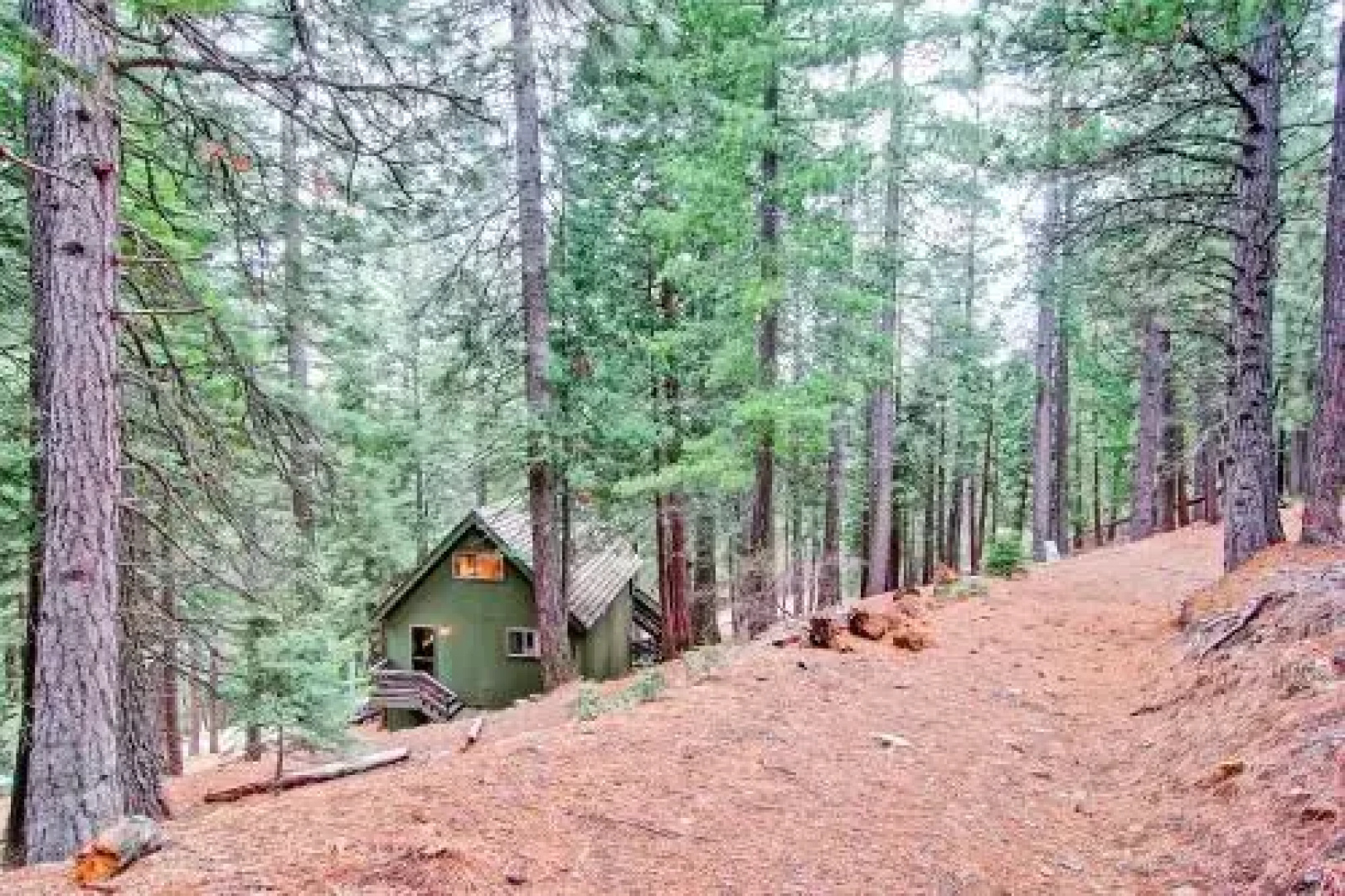 Yosemite's Hawk's Nest - 3BR/2BA Home