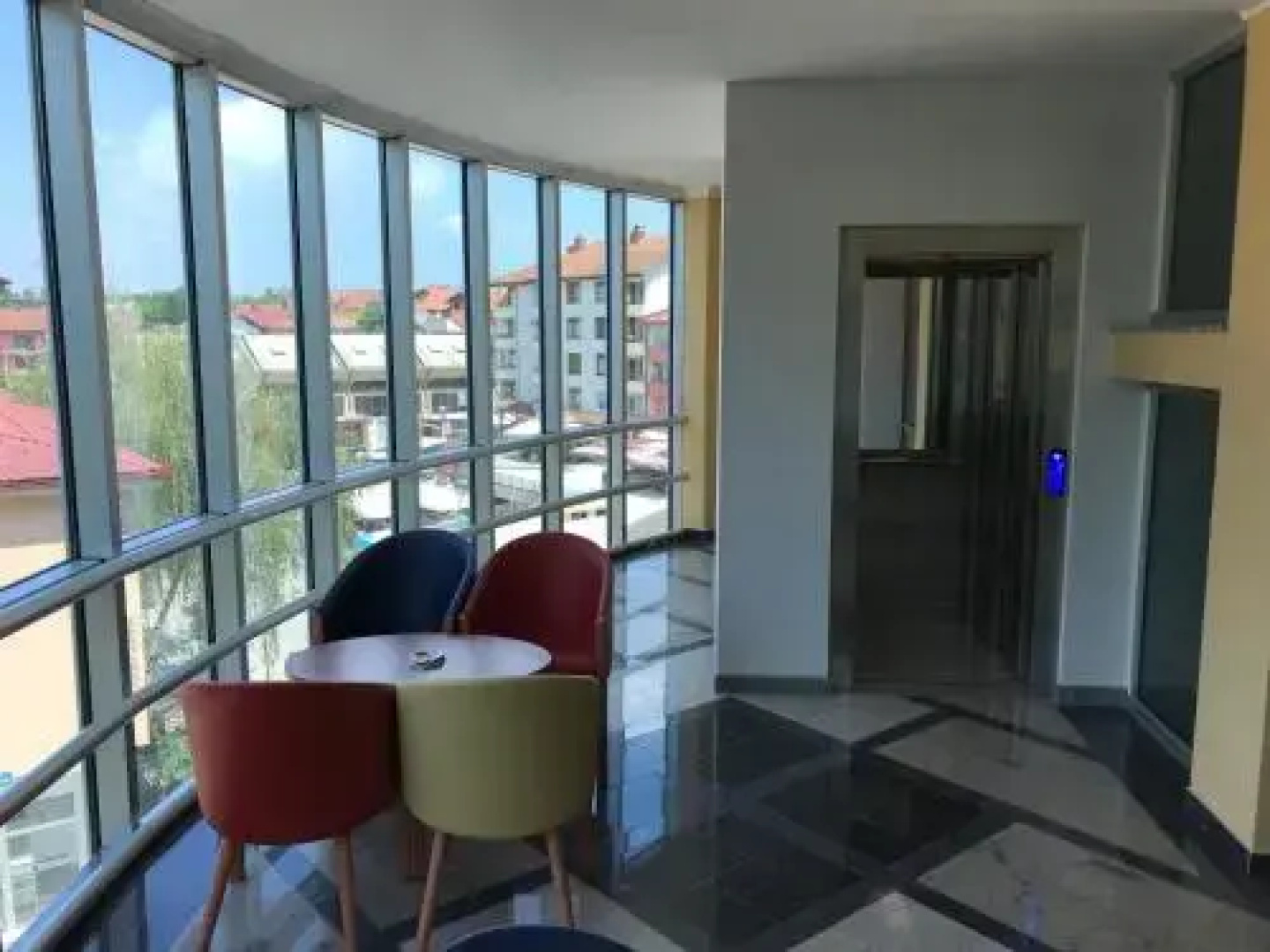 Hotel City