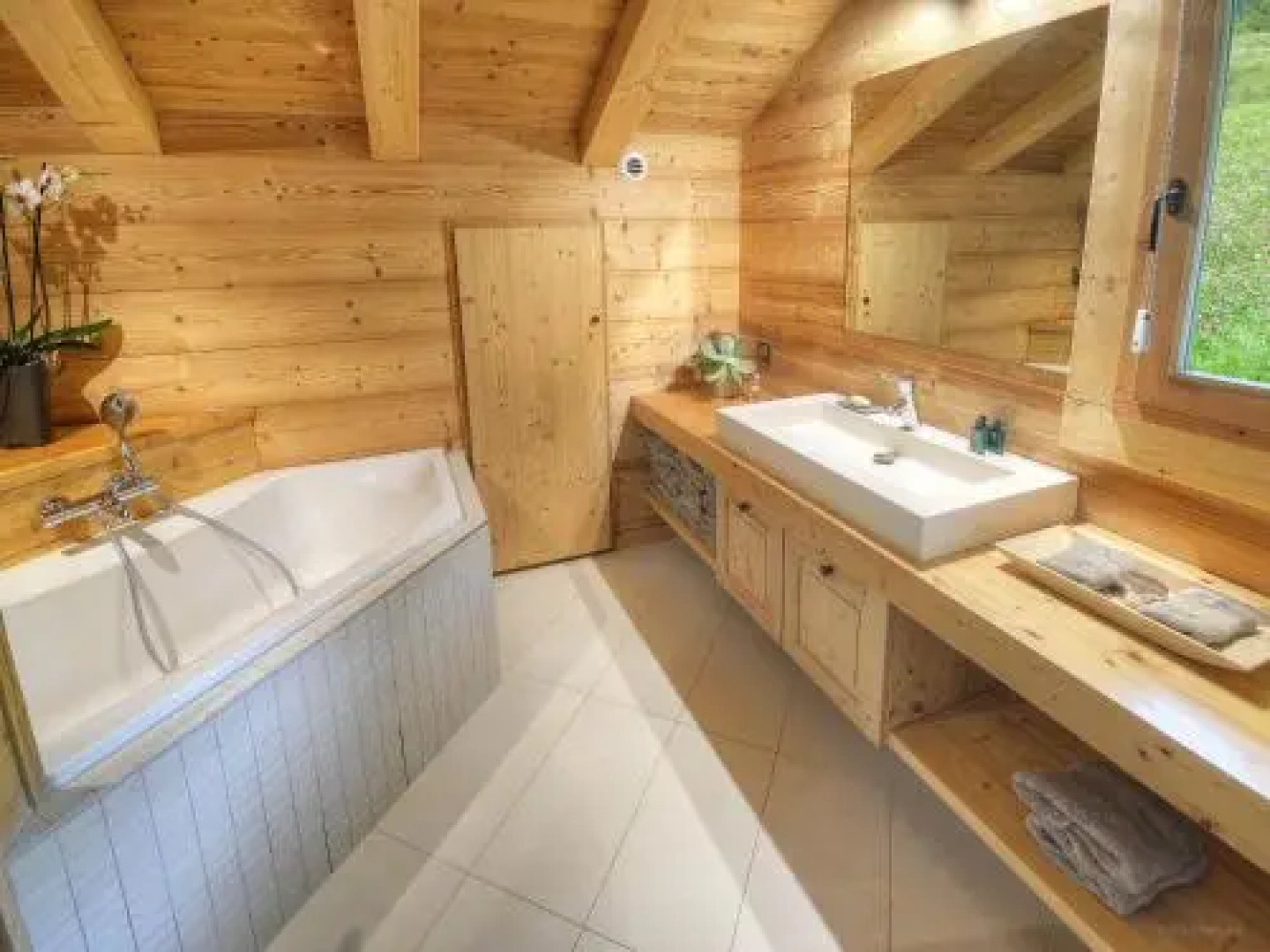 Chocolat Manigod - OVO Network