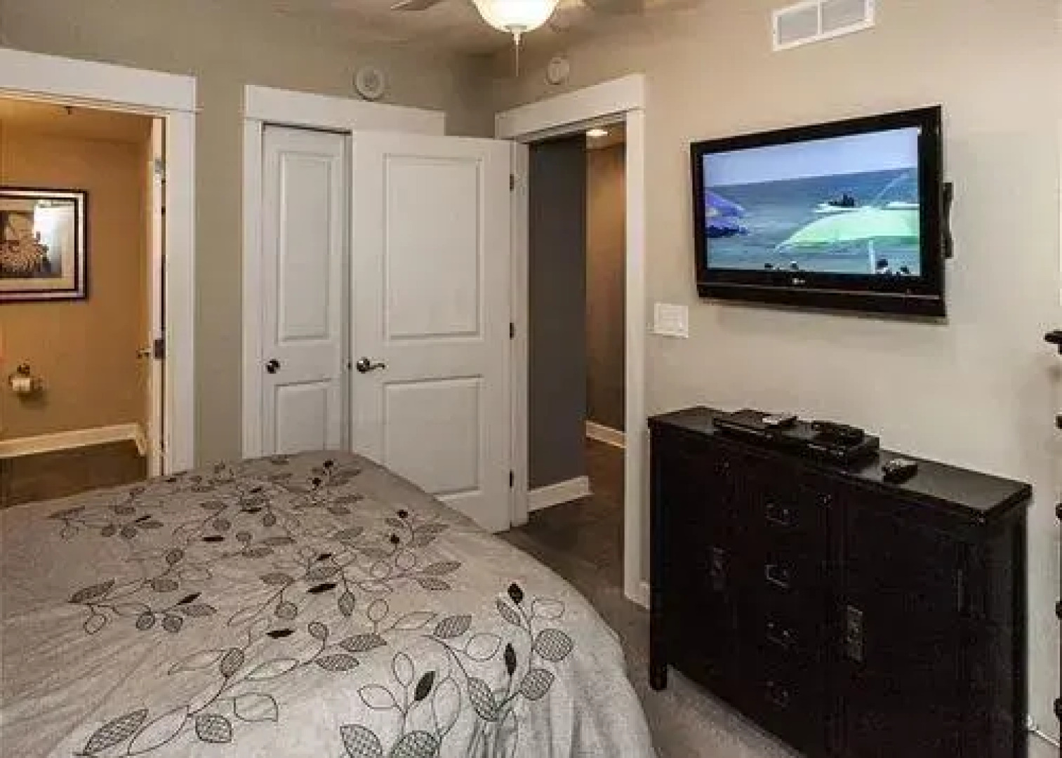 Condo Vacations by See Ya At The Beach