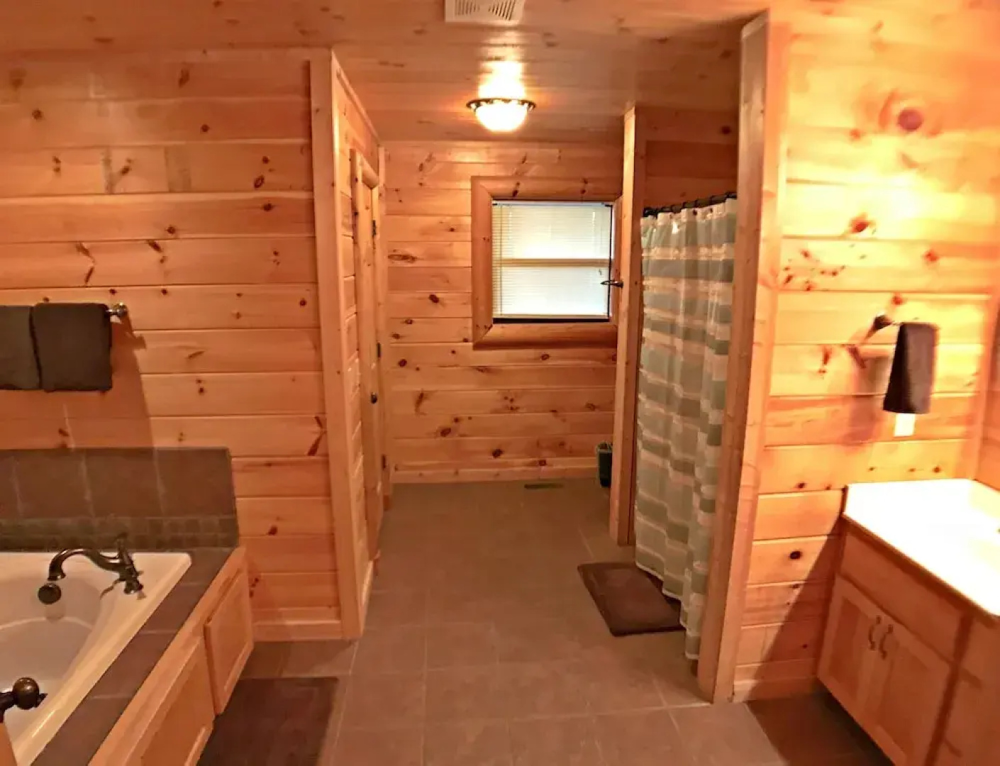 Cove Meadows Cabin 3423 - 2 Br cabin by RedAwning