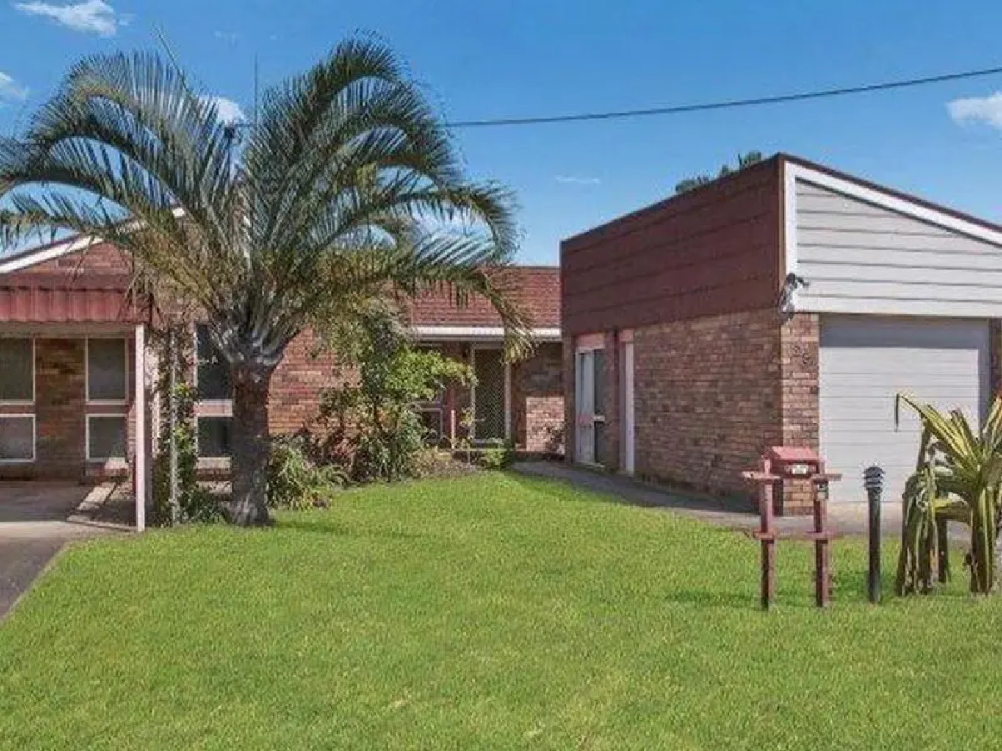 Kooringal 28 Family Home