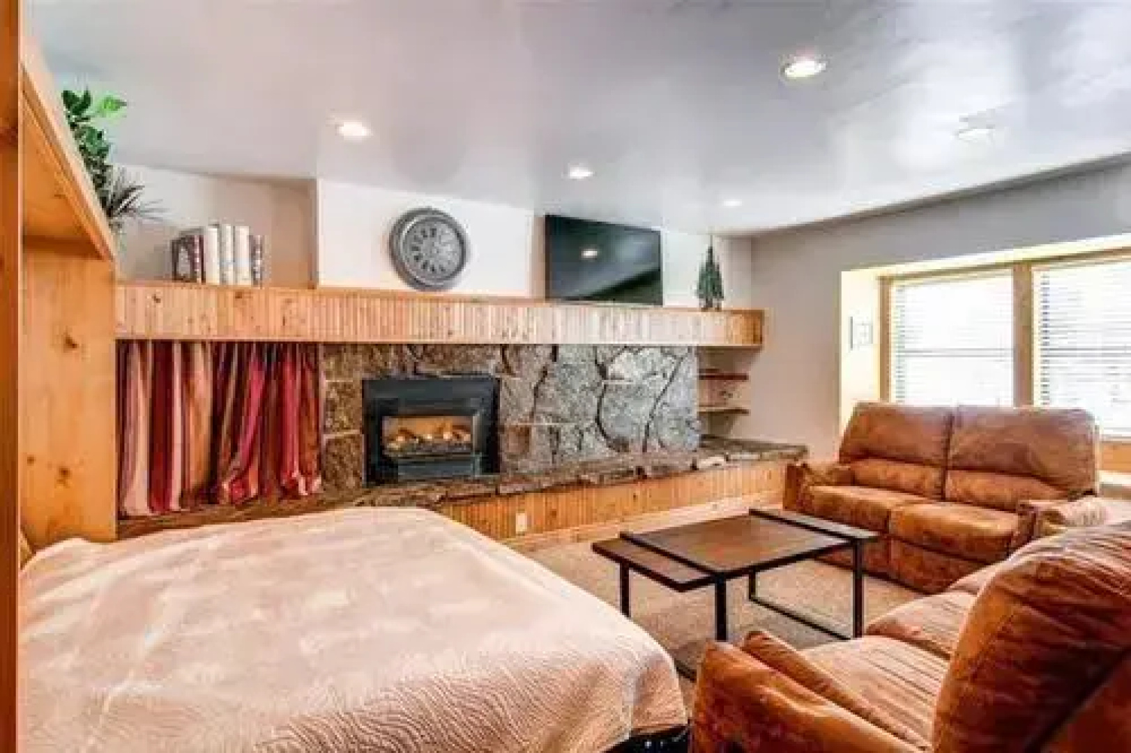 Longbranch Condominiums