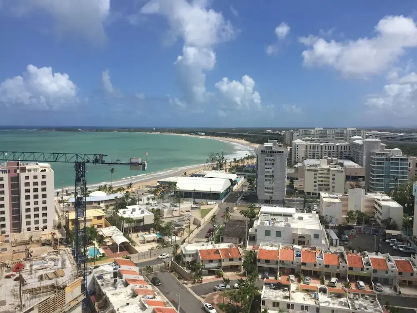 ESJ Azul 1754 PH Beach Front Apt